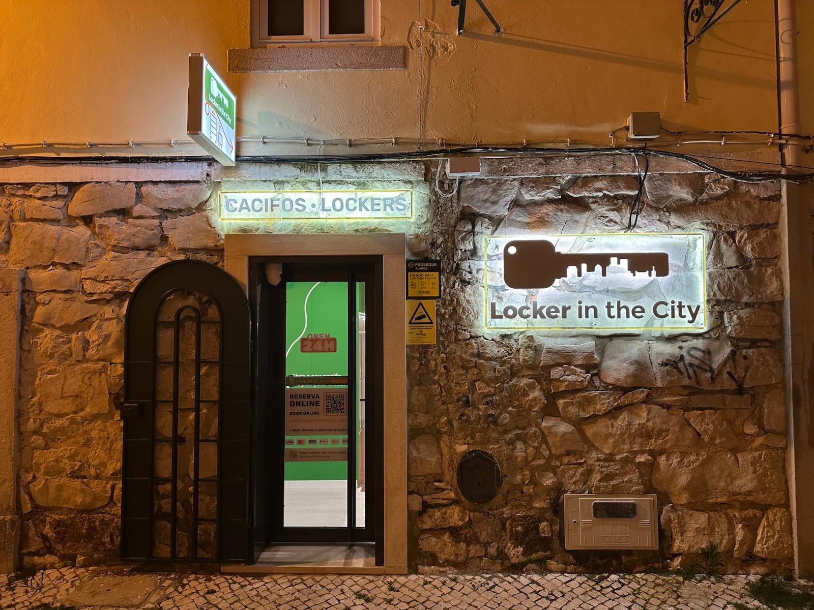 Locker in the City - Baía Cascais | Largo Estação